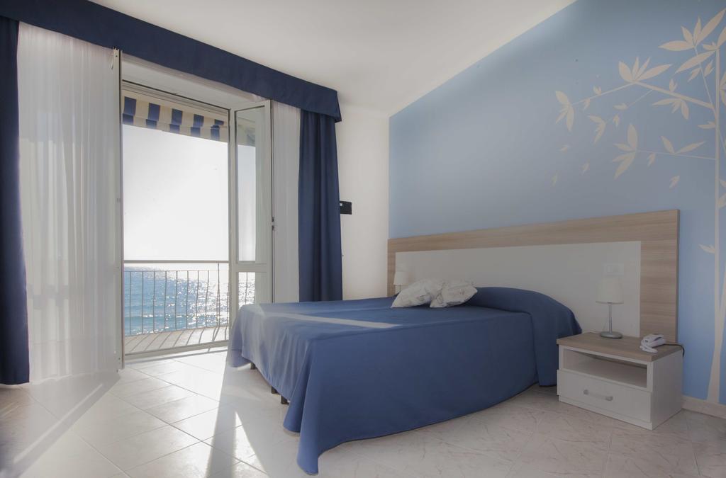 Hotel Bel Sit Αλάσιο Δωμάτιο φωτογραφία